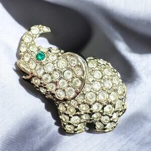 Swarovski Swan Signed Rhodium Plated Crystal Elephant Pin